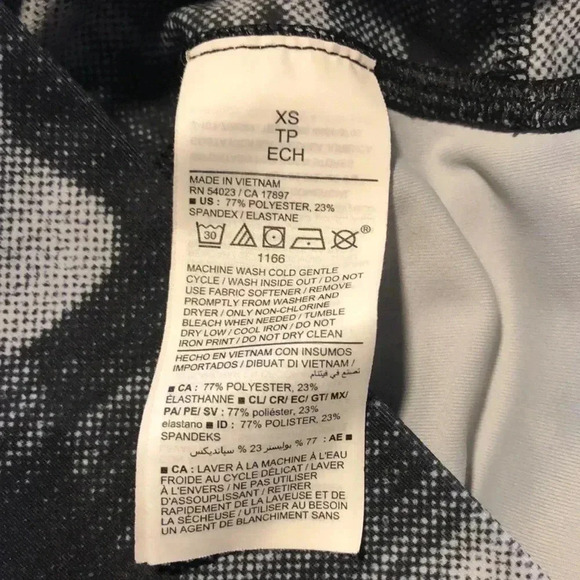 OLD NAVY Active Powersoft High-Rise Go-Dry Leggings - Picture 10 of 10